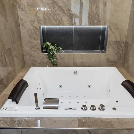 Ubytování v soukromí Piazza Mazzini Con Vasca Idromassaggio Řím