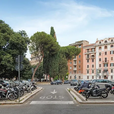 Piazza Mazzini Con Vasca Idromassaggio *